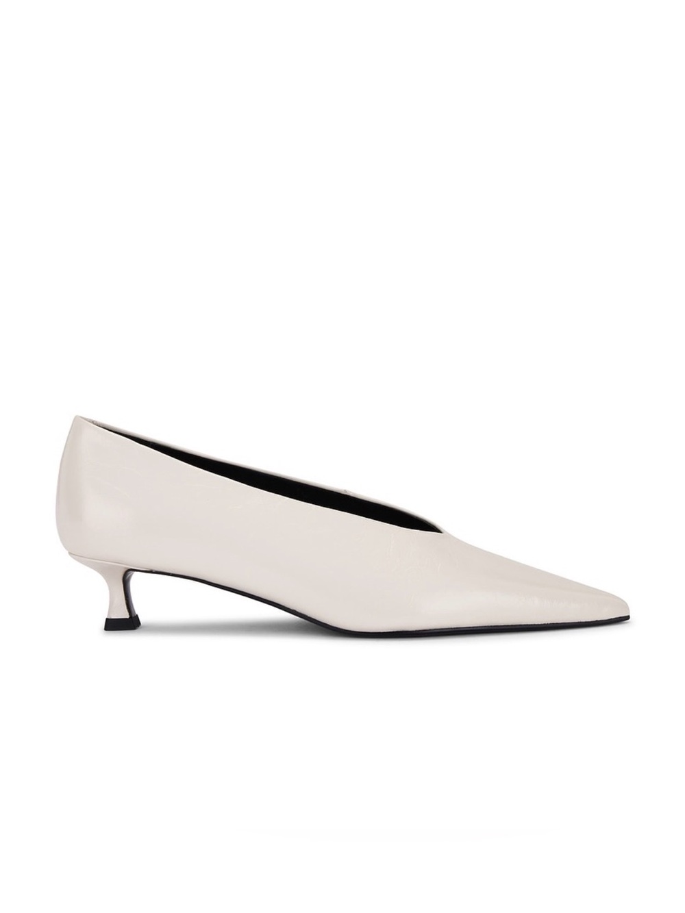 NWB Tony Bianco Cherry Pump in “Dove”